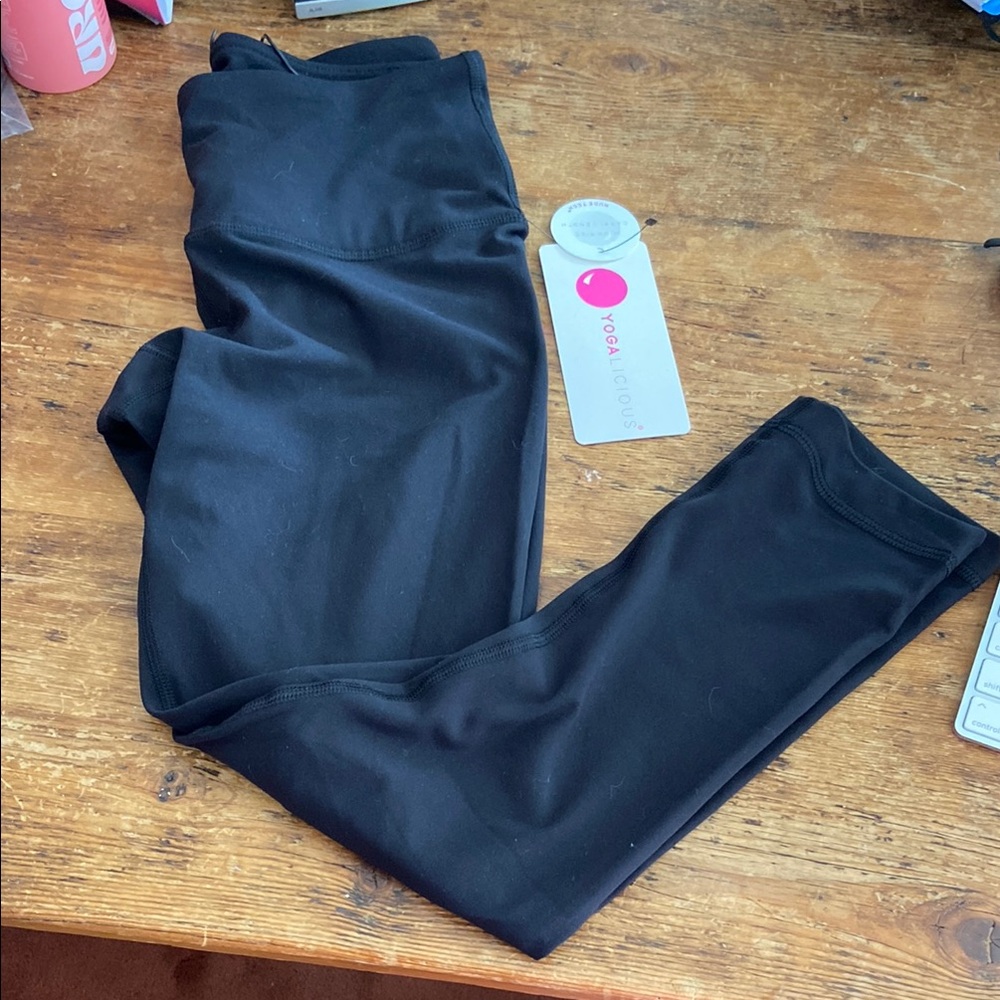 Yogalicious Black Yoga Leggings size XS